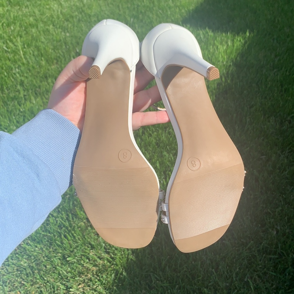 White Studded Heels NWT - Picture 8 of 8